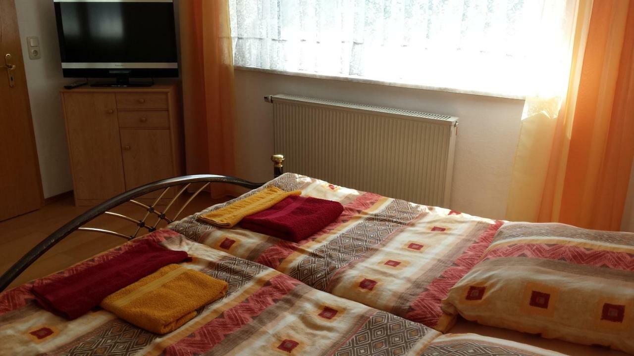 Ferienwohnung Baur Tussenhausen Exteriér fotografie